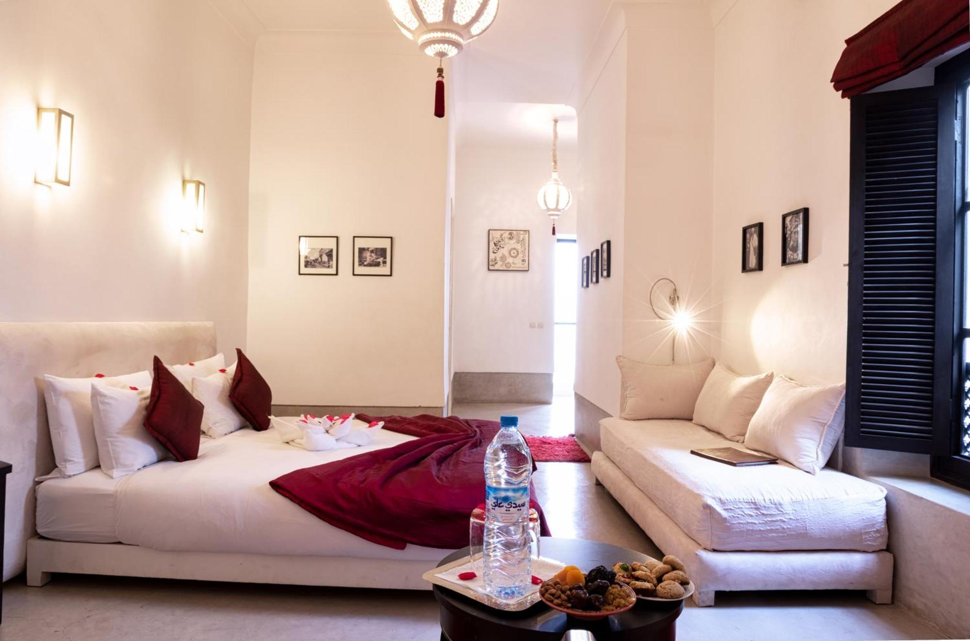 Sapphire & Riad 4*